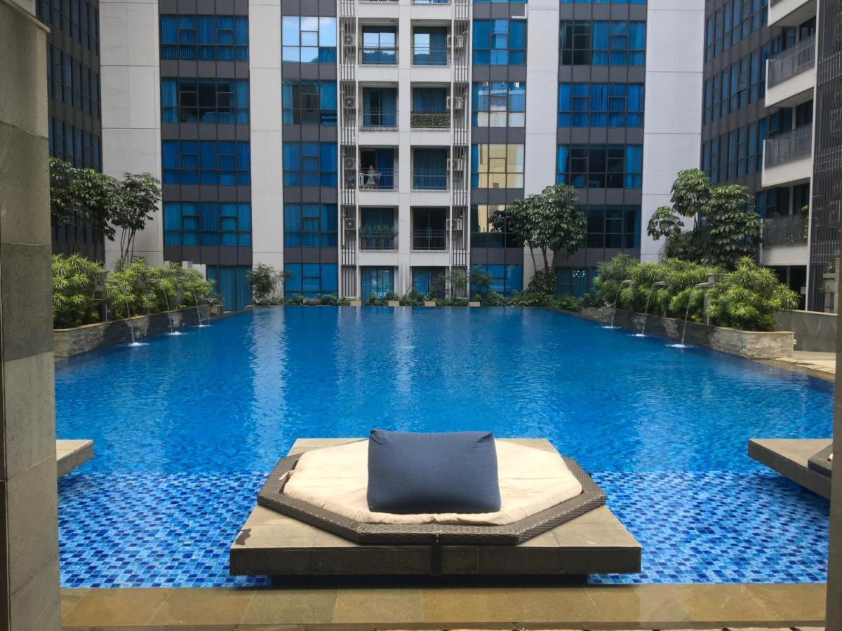 Luxury 2 BR Condo at Casa Grande Residence - Kasablanka Mall Yakarta Exterior foto