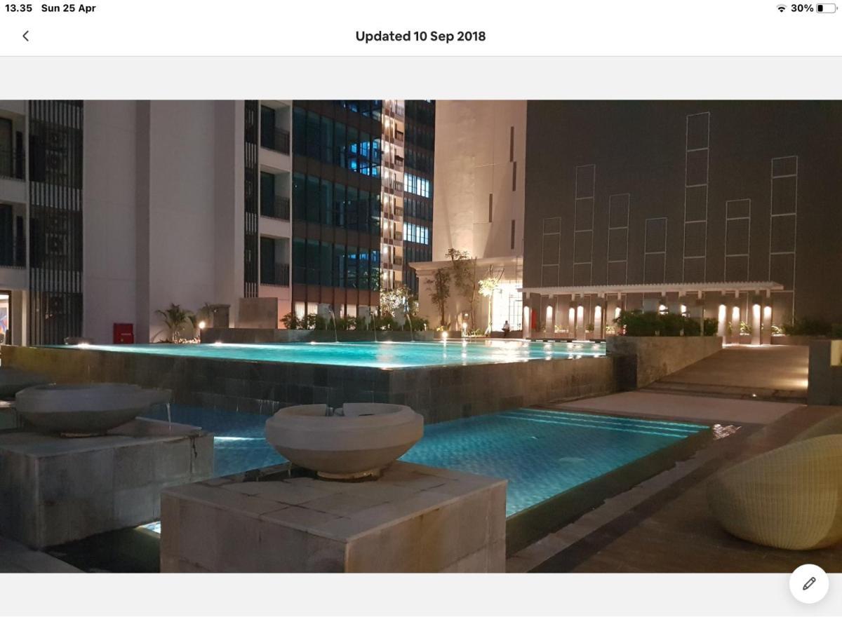 Luxury 2 BR Condo at Casa Grande Residence - Kasablanka Mall Yakarta Exterior foto