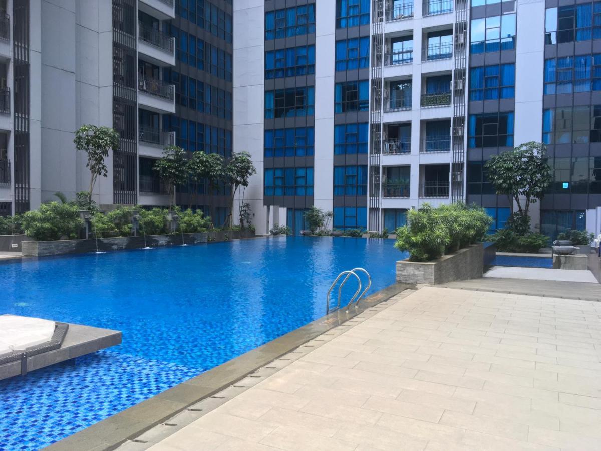 Luxury 2 BR Condo at Casa Grande Residence - Kasablanka Mall Yakarta Exterior foto