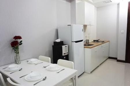 Luxury 2 BR Condo at Casa Grande Residence - Kasablanka Mall Yakarta Exterior foto